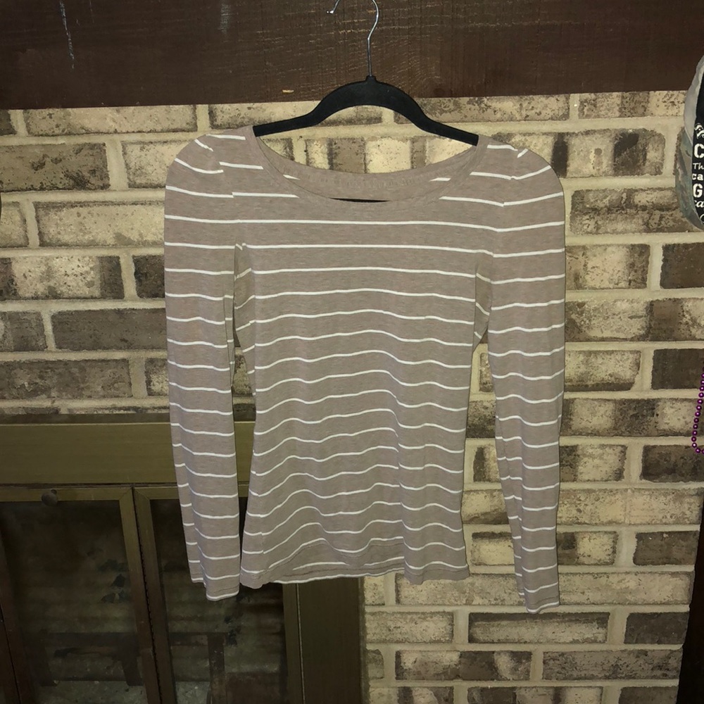 GAP XS long sleeve shirt